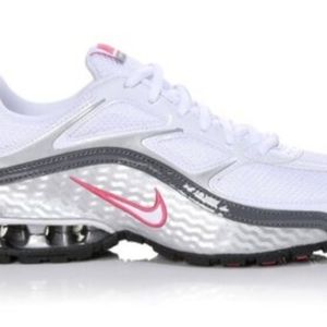 Womens Nike Reax Run 5
